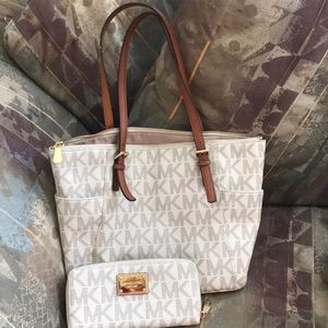 Michael Kors Purse and wallet
